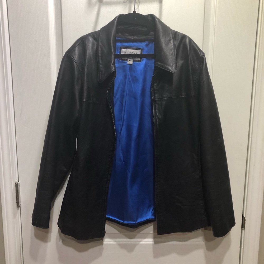 100% leather black jacket by Wilson’s leather xL